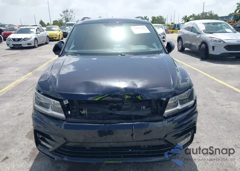 2021 Volkswagen Tiguan 2.0T Se/2.0T Se R-Line Black/2.0T Sel из США, поврежденный, VIN 3VV3B7AX7MM009181